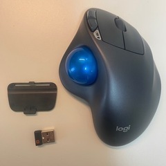 商談中　Logicool トラックボール　M570の画像
