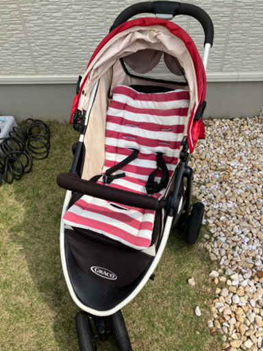 GRACO 三輪ベビーカー