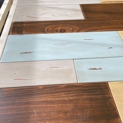 アンティーク調ローテーブルの画像