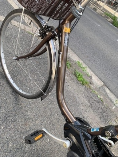 パナソニック 電動アシスト自転車 。バッテリー8.9ah　、充電器付