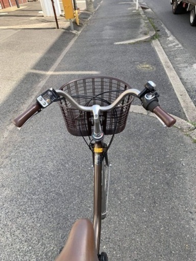パナソニック 電動アシスト自転車 。バッテリー8.9ah　、充電器付