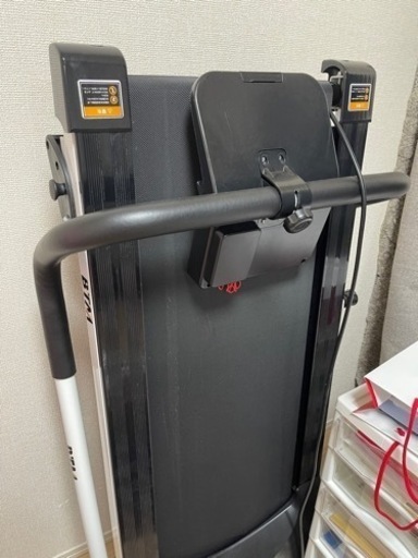 トレッドミル　＊　ランニングマシン
