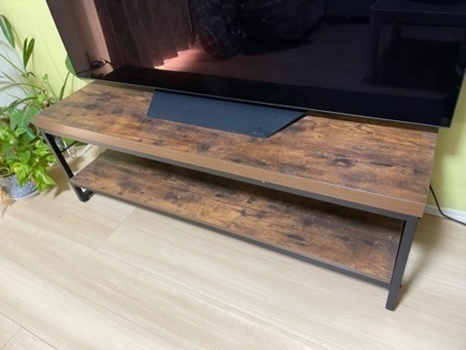 TV　ボード　。　テレビ台