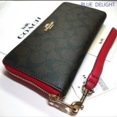  【新品-未使用】COACH コーチ 長財布 ラグジュアリー シグネチャー ブラウン×レッド ストラップ付き(2022春夏新作)