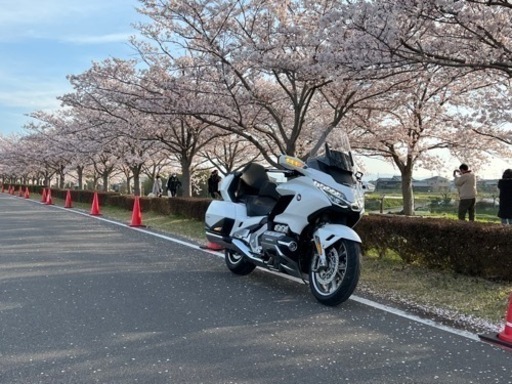 ゴールドウィング1800