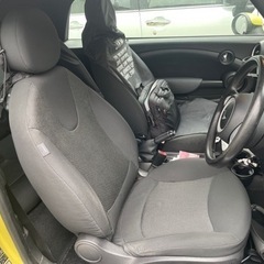 ミニクーパーコンバーチブル 2009年モデル MR16 レアなマニュアル車！交換相談可、説明確認お願いしますの画像