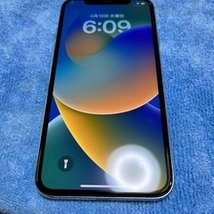 iPhone XS 64GB SIMフリー 中古良品