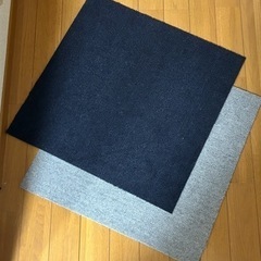ニトリ　タイルカーペット