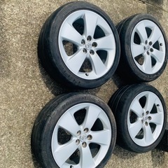 トヨタプリウス30の画像