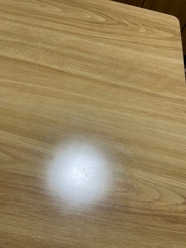 大至急　搬出　出来る方　ダイニングテーブル4人がけ椅子セットで。今週いっぱいで処分です｡