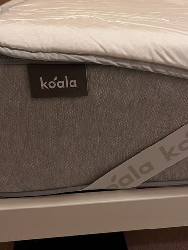 KOARAマットレストIKEAのベッドフレーム（ダブルサイズ）