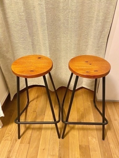 美品 ハイチェアー　2個セット