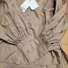 新品タグ付き　Ray Cassin　シャツの画像