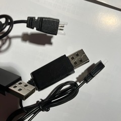 ドローン　充電ケーブル