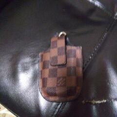 ルイヴィトン携帯ケース