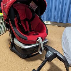 【売ります】コンビ (COMBI) チャイルドシート ラクティア...