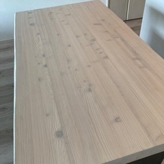 ダイニングテーブル