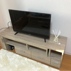 テレビ台の画像