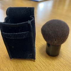 シャネルのチークブラシの画像