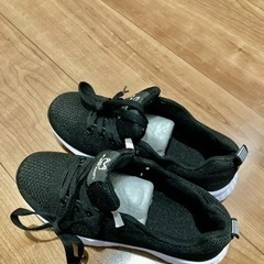 23cmメッシュスニーカーの画像