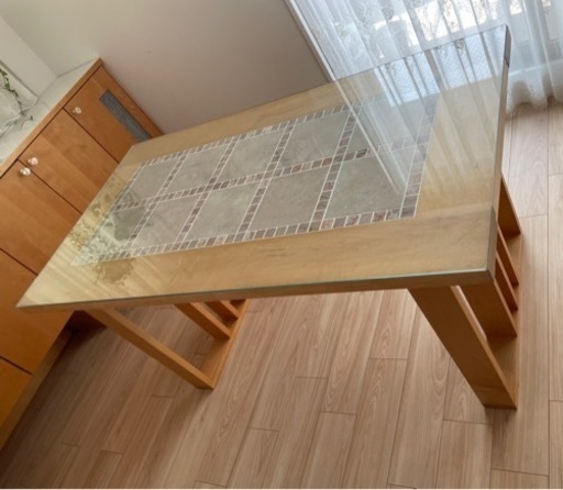 4/27まで　シャルドネ(CHARDONNAY)　メープル材　ダイニングテーブル