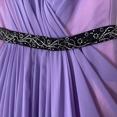 動きに沿って色が変わるロングドレス👗結婚式や2次会に✨の画像