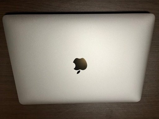 【極美品】macbook air m1チップ　メモリ16gb ssd256gb