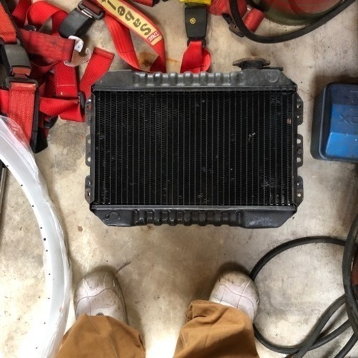 sj30 ラジエーター