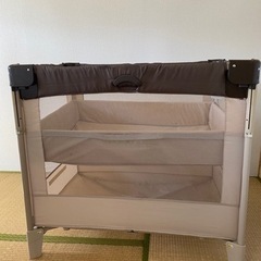 【お取引先決まりました】アップリカ 折りたたみベビーベッド