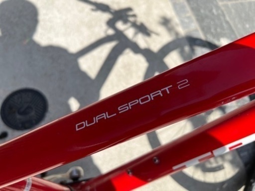 トレッククロスバイク　DUAL SPORT2 赤色