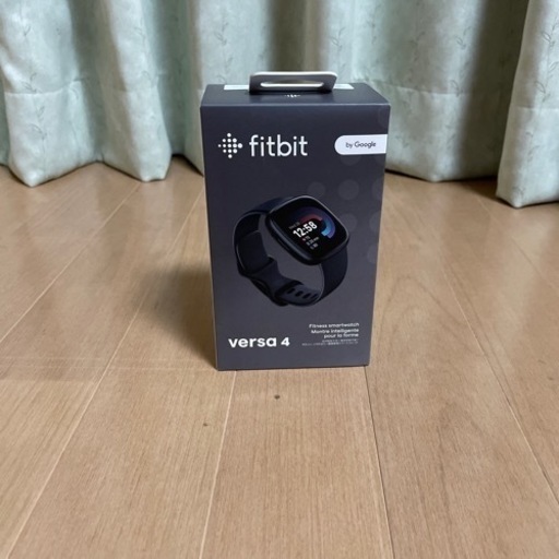 Fitbit スマートウォッチ Versa4 FB523BKBK