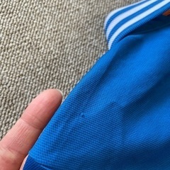 爽やかなブルーのスカートウェアの画像