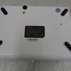 Acrojoy　Truvity 660WB 1080P FULL HD プロジェクター　スクリーン付き　中古美品の画像
