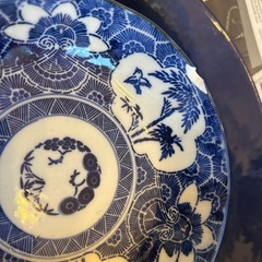 骨董*印判なまこ皿（欠けあり）とIIttala teemaのディナープレート（鱗模様あり）たち吉の画像