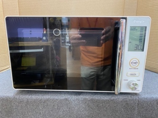 I724 ? 2020年製の美品♪ e angle 電子レンジ 600Ｗ ⭐ 動作確認済 ⭐ クリーニング済
