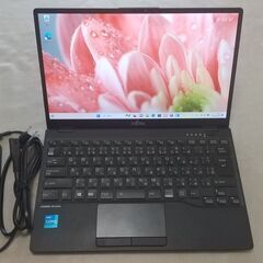 富士通ノートPC LIFEBOOK　WU2/F3