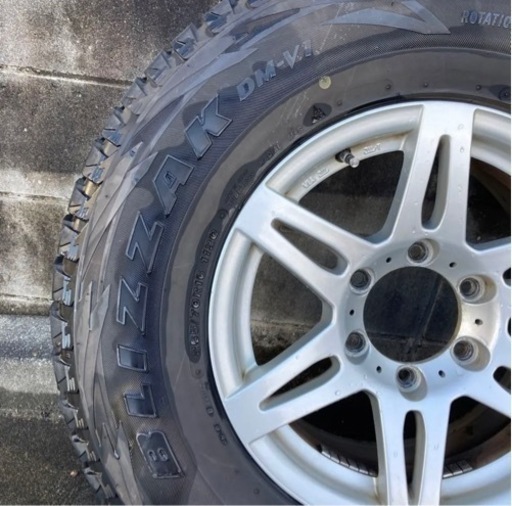 ブリザックDM-V1 265/70R16