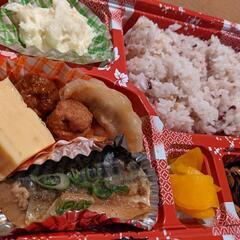 お弁当の盛り付け☆販売の画像