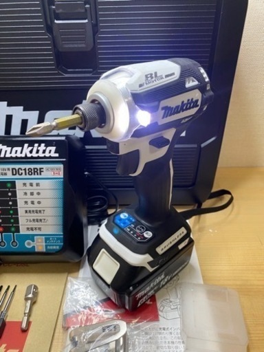 中古 マキタ　TD171 18V 充電式インパクトドライバ　白　セット
