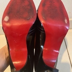 カリアング　パンプスの画像