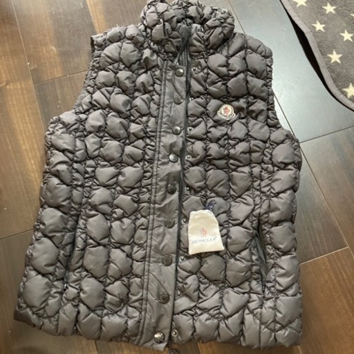 ダウンベスト　美品