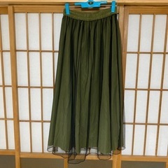 チュール付きスカートの画像