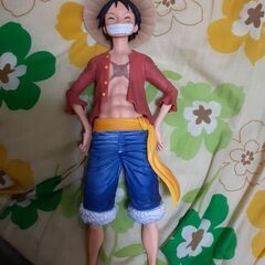 ルフィ目覚まし時計とフィギュアセット30日までセール！の画像