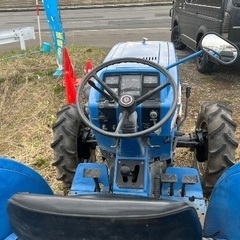 イセキ　トラクター　TL3200 4WD の画像