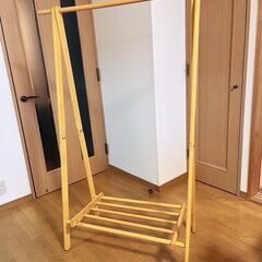 木製ハンガーラック