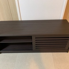テレビ台の画像