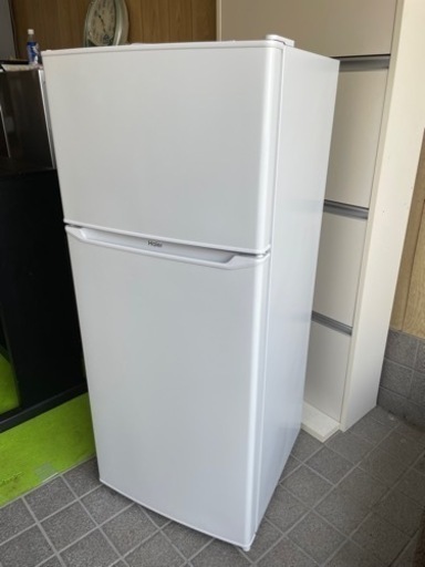 2022年製最新美品　ハイアール　冷蔵庫 130L 配送可能
