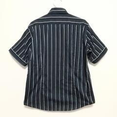 【美品 64%OFF】Sortisso メンズ ストライプ 半袖 シャツの画像
