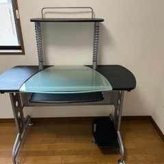 パソコンデスク