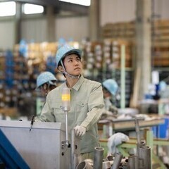 【週払い可】【日払い可】＼簡単作業★高時給★土日休み／カンタン機...